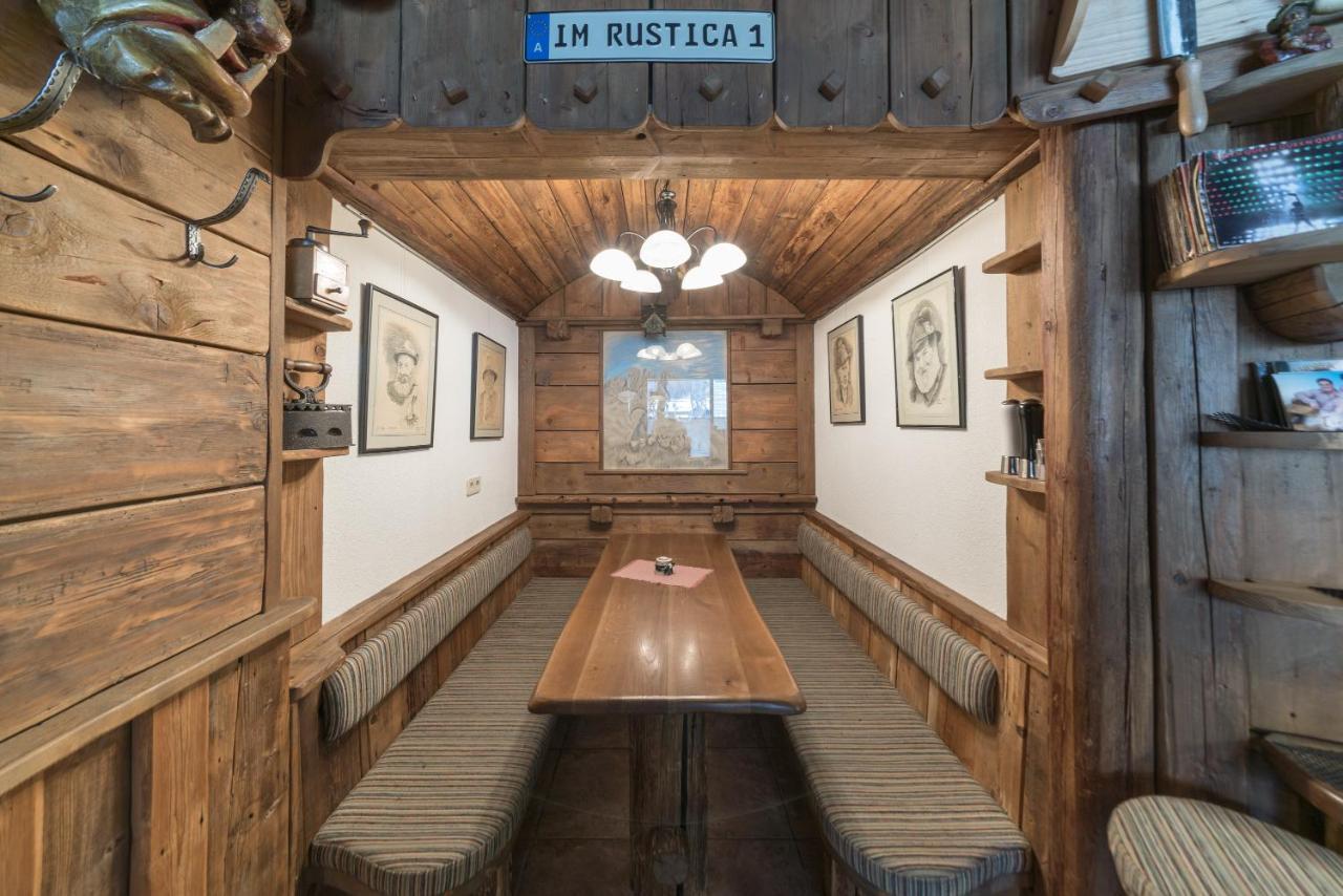 Ferienwohnungen Rustica Längenfeld Buitenkant foto